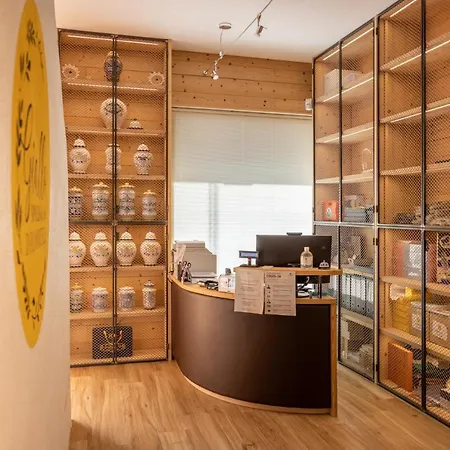 Giallo Dolomiti Wellness Πανδοχείο