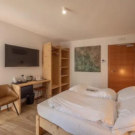 Giallo Dolomiti Wellness *