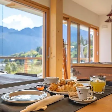 Giallo Dolomiti Wellness Pieve di Cadore
