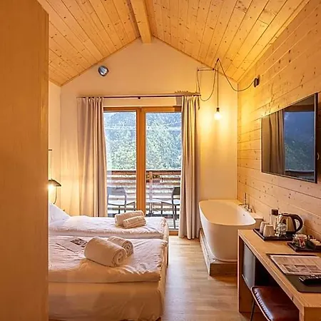 Giallo Dolomiti Wellness *