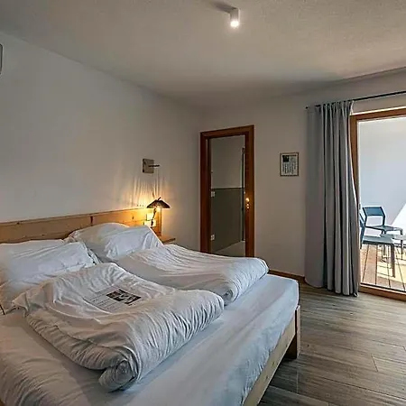 Giallo Dolomiti Wellness Πανδοχείο *