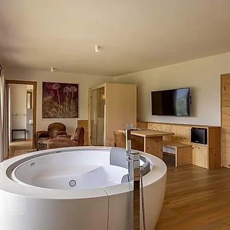 Giallo Dolomiti Wellness Πανδοχείο Pieve di Cadore