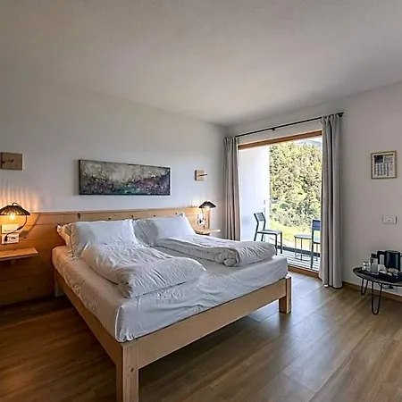 宾馆 Giallo Dolomiti Wellness