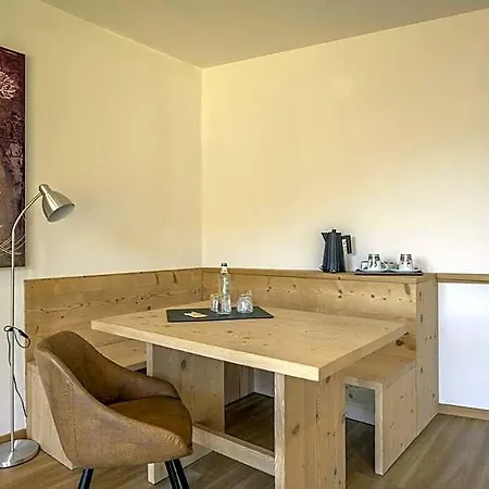 Giallo Dolomiti Wellness Pieve di Cadore