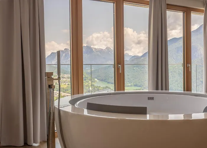 宾馆 Giallo Dolomiti Wellness