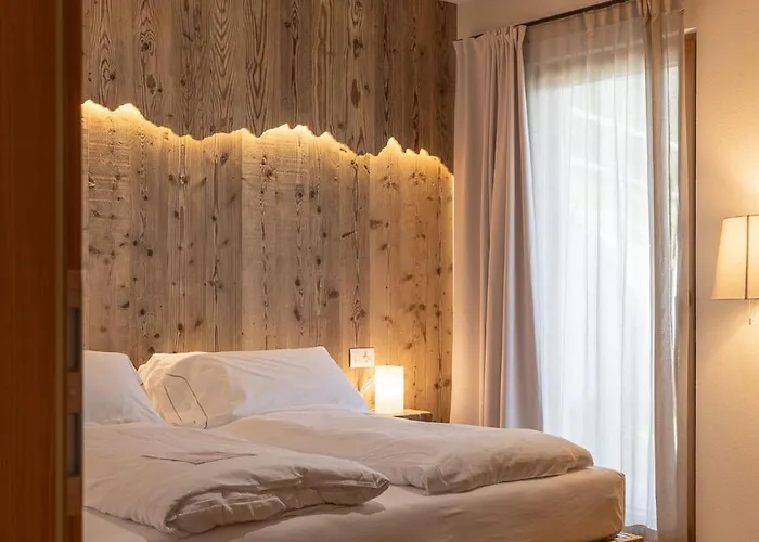 Giallo Dolomiti Wellness